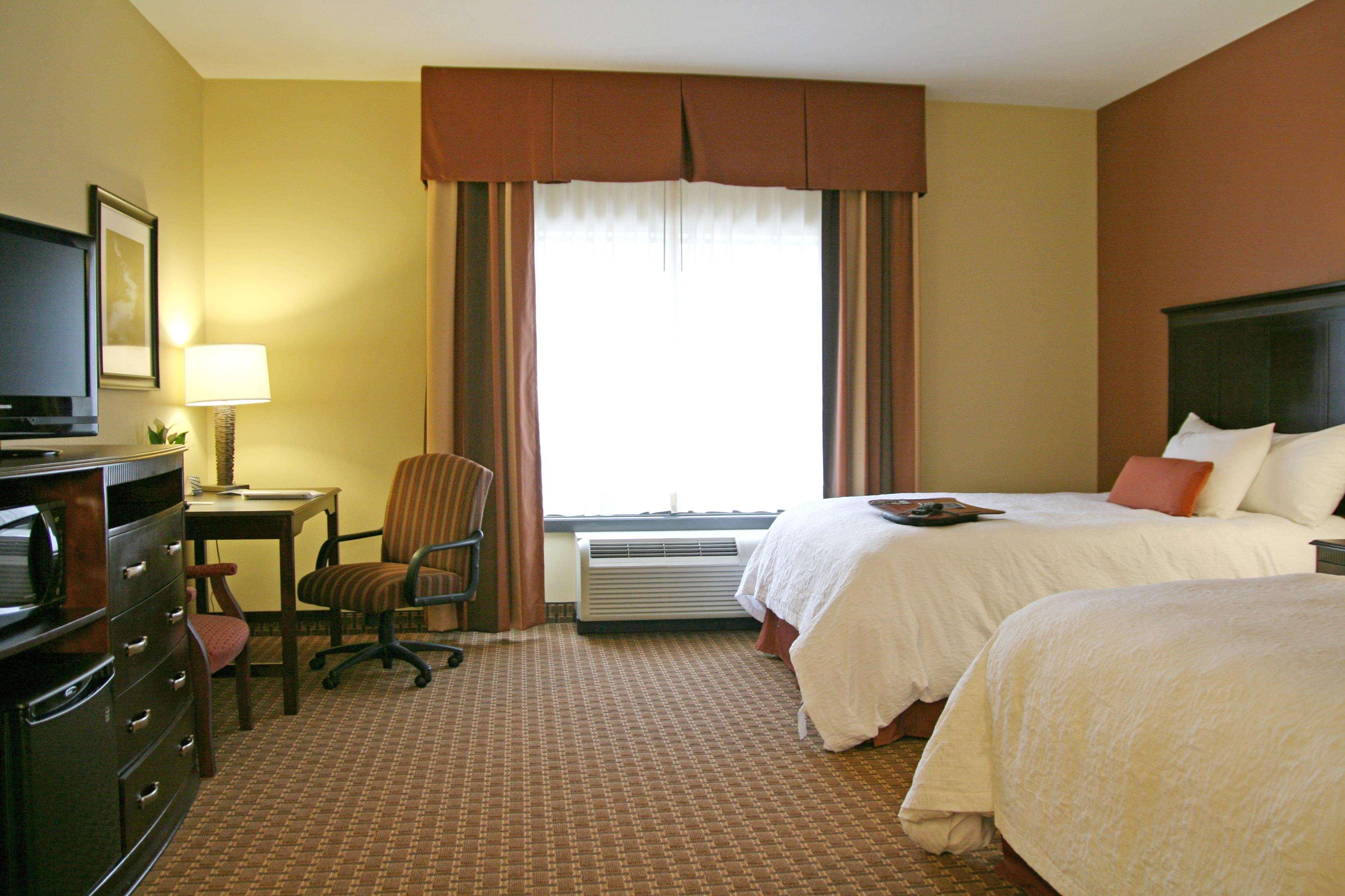 Hampton Inn & Suites Sevierville At Stadium Drive Kodak Chambre photo